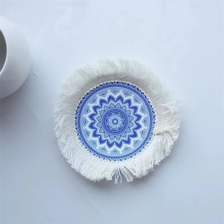 

Nordic Style 5.7inch Cup Mat Polyester Waterproof Colorful Digital Printing Mini Round Coaster With Tassels