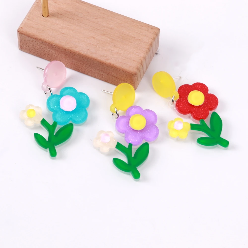 

Wholesale 2023 Spring Summer Cute colorful Flowers Teacher Student Teen Acrylic earrings