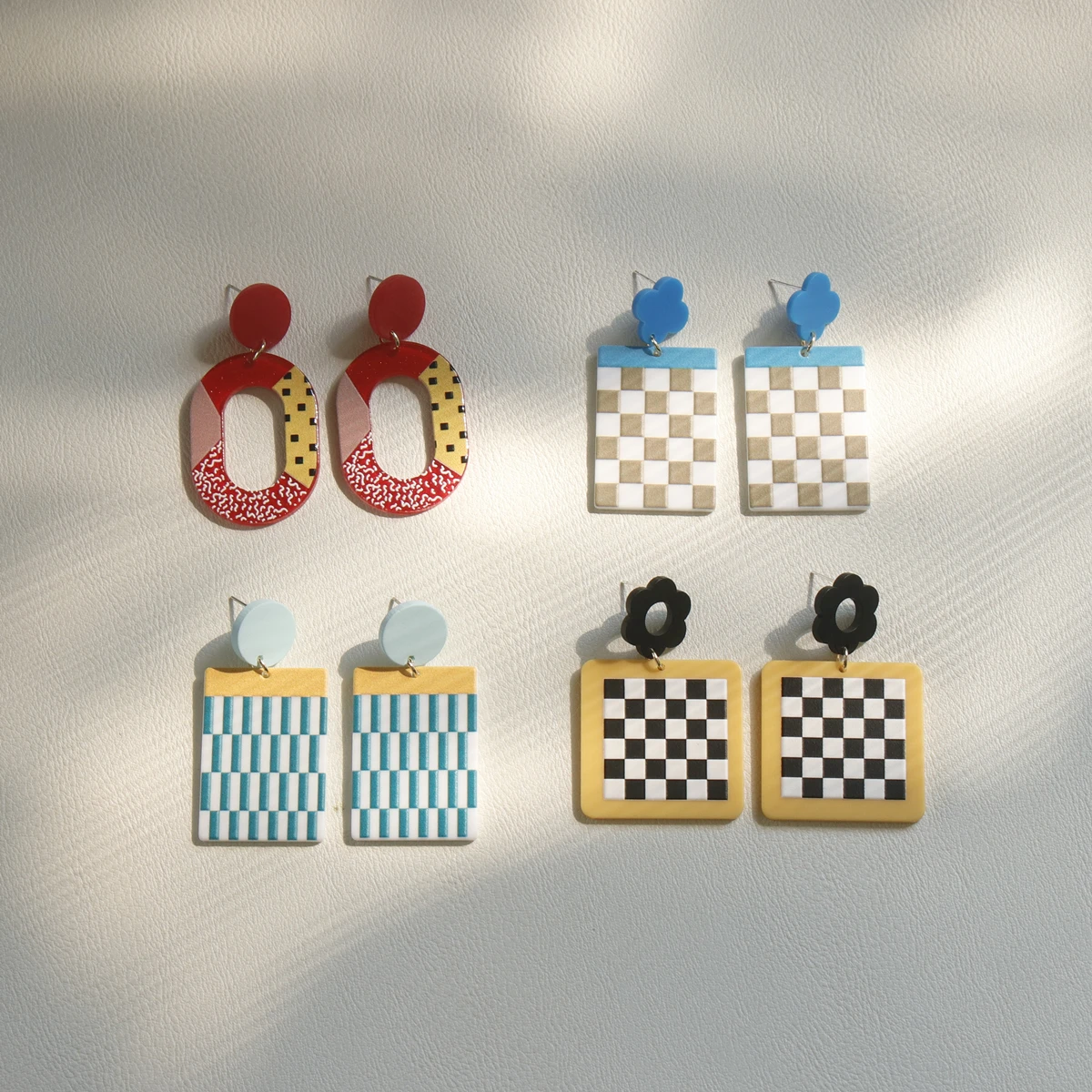 

OUYE New trend simple fashion color square geometric shape creative acrylic earrings women wholesale, Golden/silver