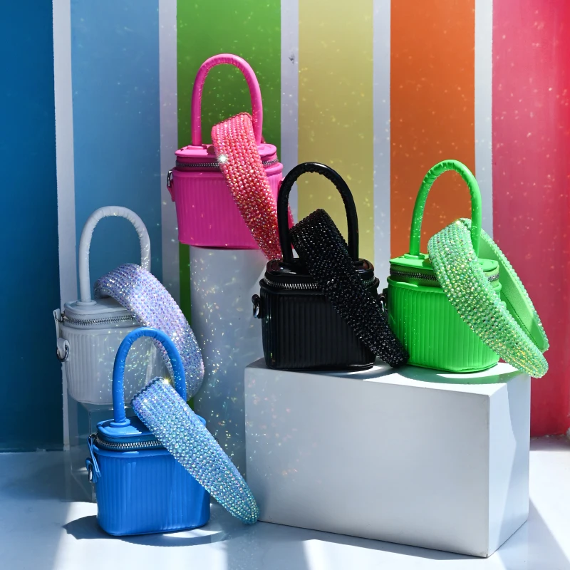 

High Quality Trendy Bucket Shape Shoulder Crossbody Bag Pu Leather Women Stripe Purses And Handbags Matching Headband Set