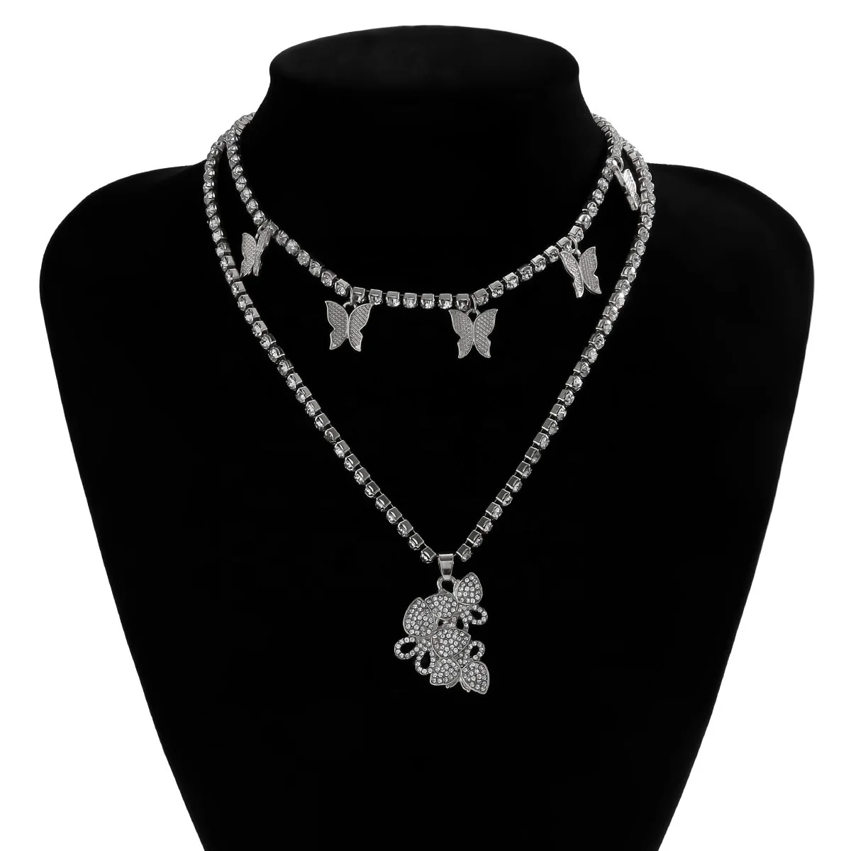 

Retro Butterfly Pendant Chains Necklace For Women Baroque Crystal Rhinestone Neck Chains Collar Multilayer Necklace Jewelry, Customized color
