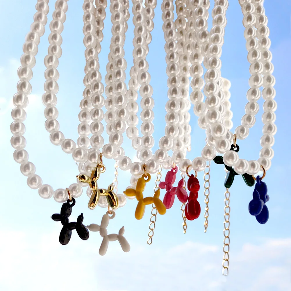 

Fashionable Gold Plated Pearl Chain Necklace For Women Colorful Acrylic Dog Shape Pendant Necklace