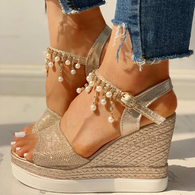 

2022 New Women Wedge Sandals Summer Bead Studded Detail Platform Sandals Buckle Strap Peep Toe Thick Bottom Casual Shoes Ladies, As pictures