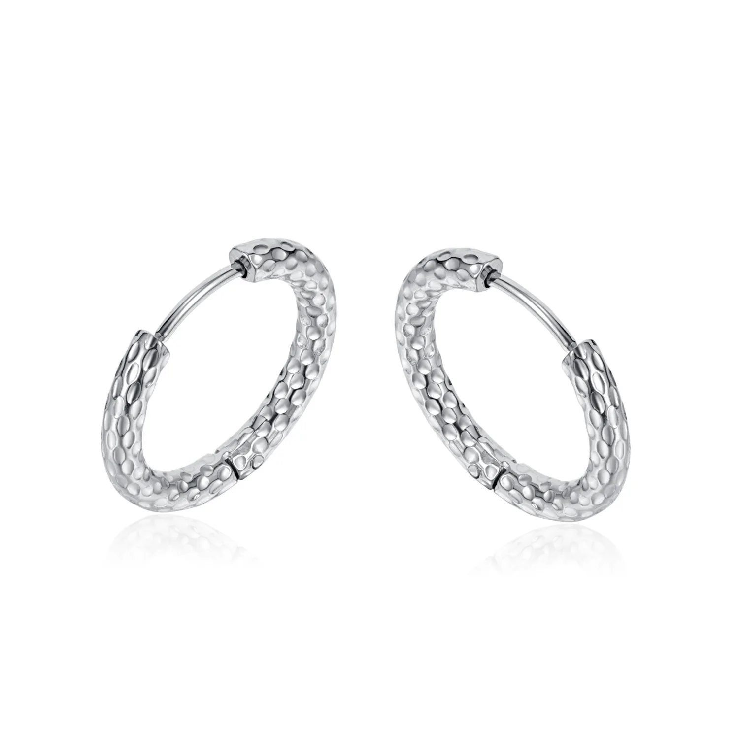 

Korean simple multi-size titanium steel earrings earrings net red all-match stainless steel women's ear ring ear buckle