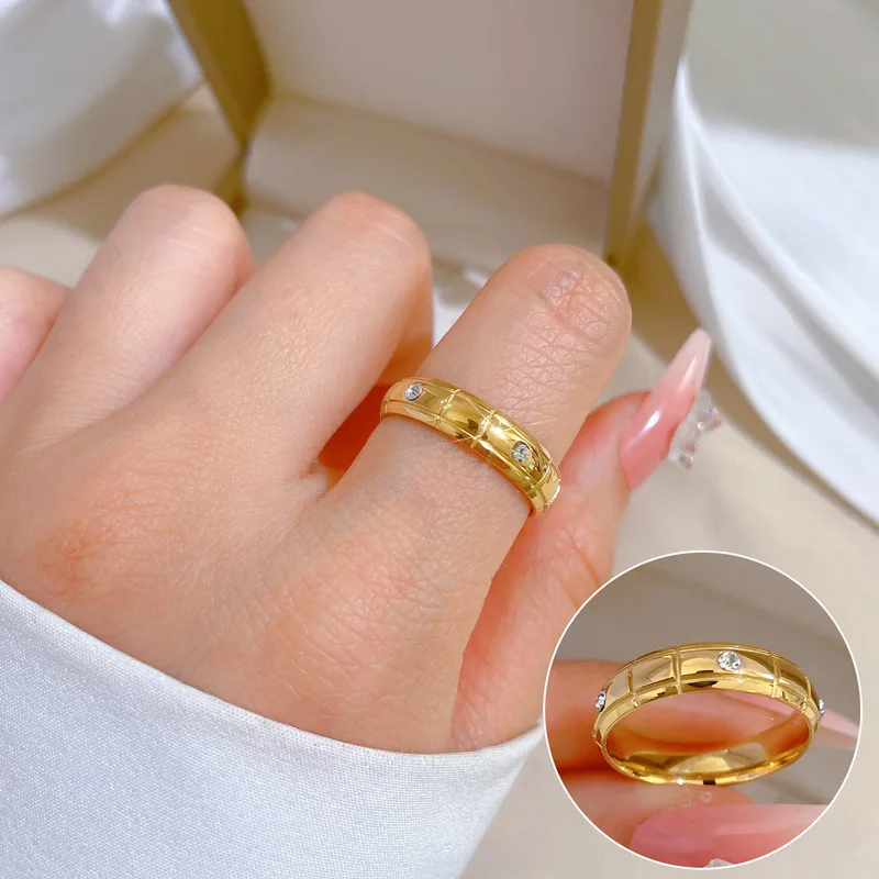 

Trendy Full Diamond Rings Stainless Steel Simple Finger Couple Ring Jewelry