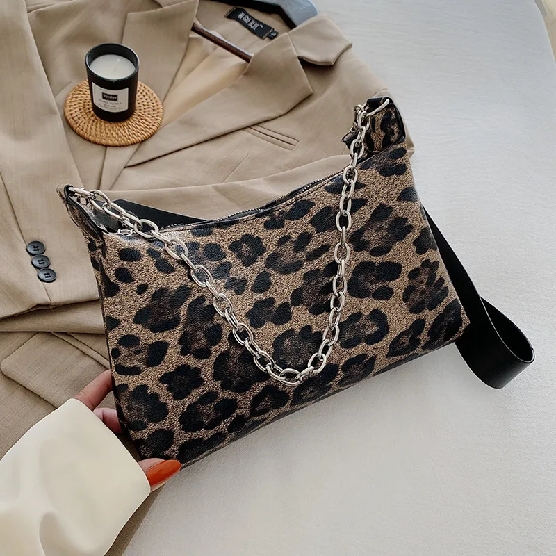 

Woman Leopard Shoulder Tote Bags Trendy Unique Designer Mini Purses Ladies Zebra Chain Wholesale Handbags, Colors