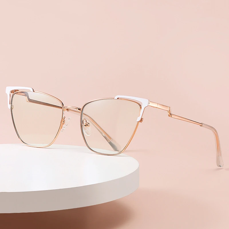 

Luxury Fashion Trendy Metal Cat Eye Frames Spring Hinge Anti Blue Light Blocking Glasses For Women