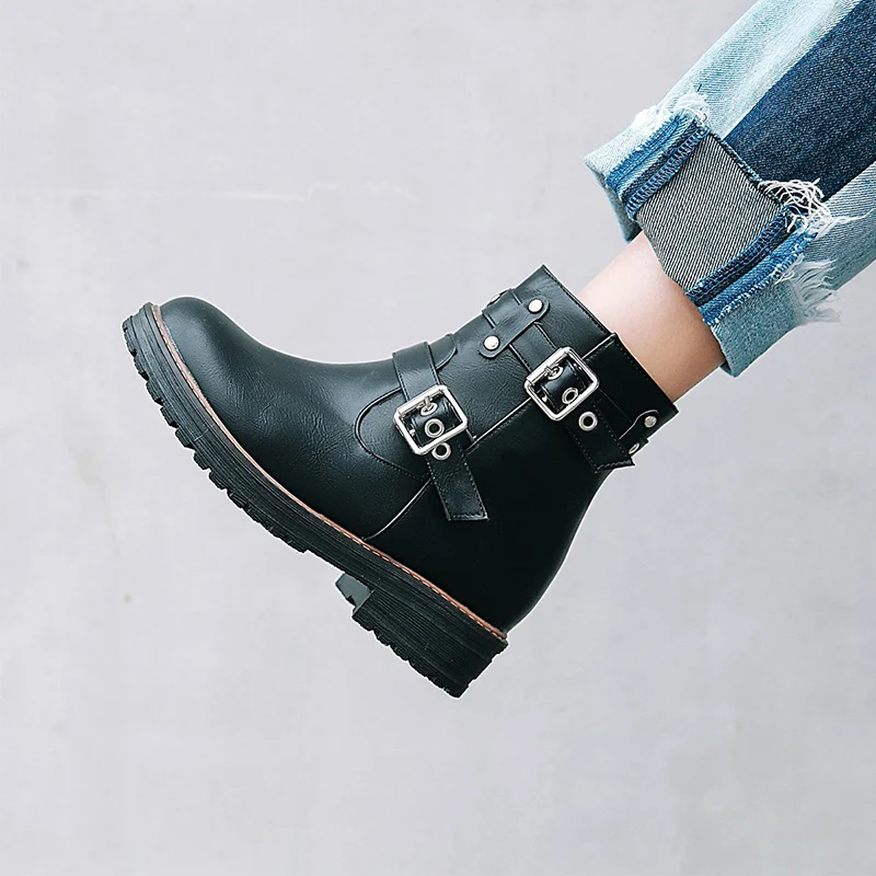 

2020 new Round head Belt buckle Side Zipper Low-heeled casual Ladies'boots