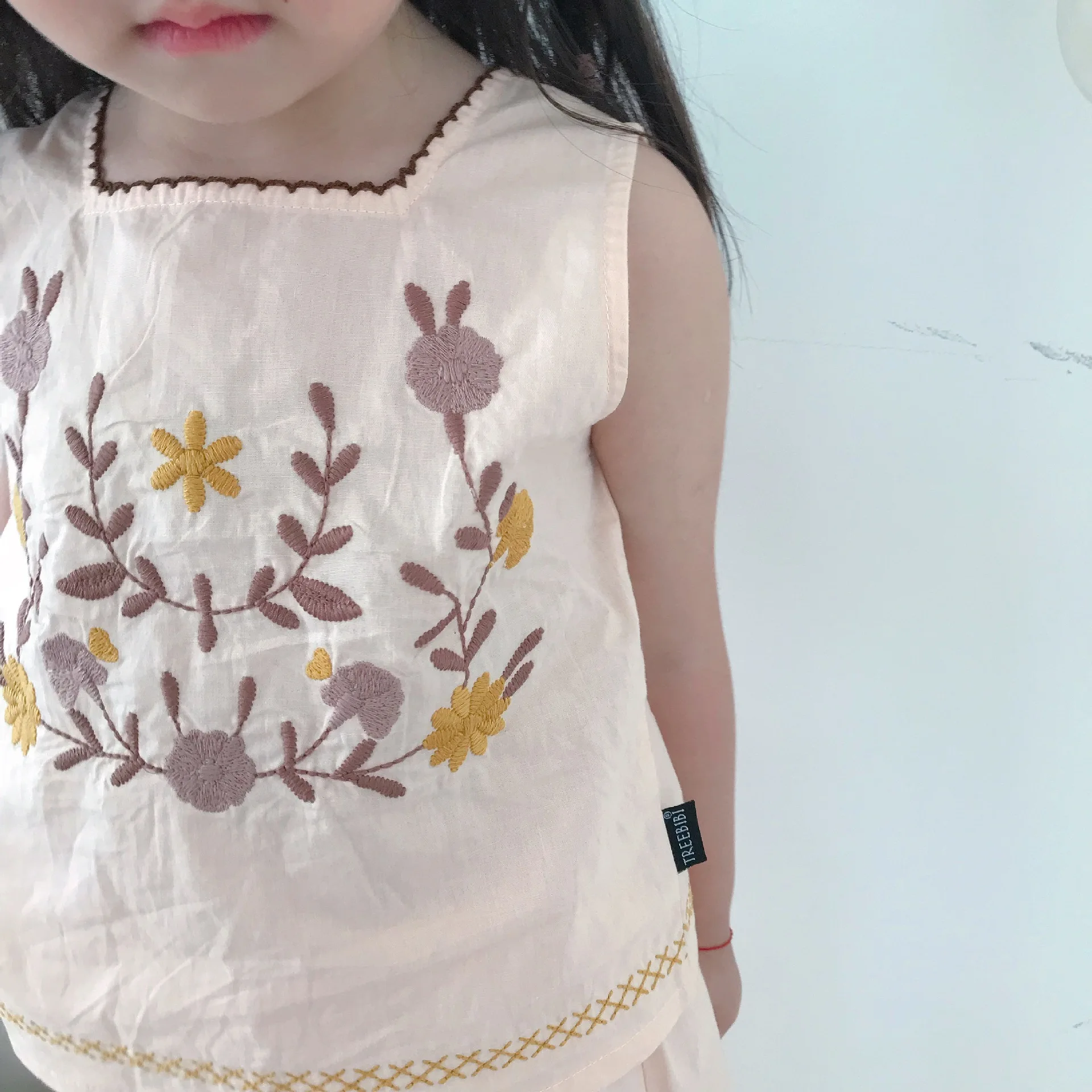 

Summer Girls Tops Children's Style Cotton Embroidery Tops