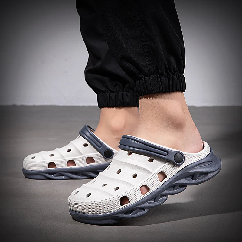 

Hole Shoes EVA Male Garden Shoes Black 2020 Men Sandals Summer Beach Flat Men Sandals Slippers Large size 40-45