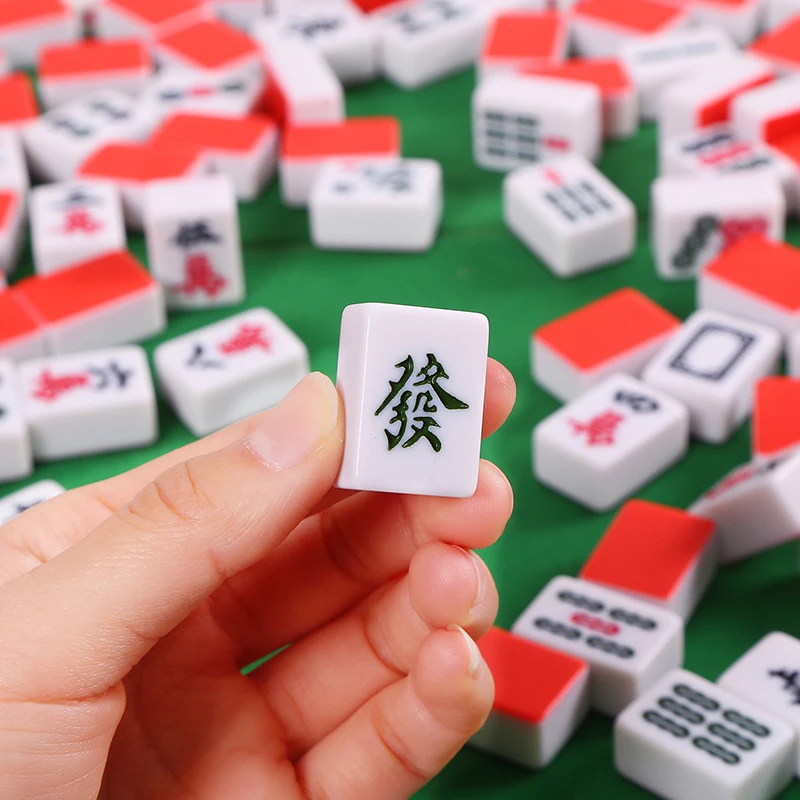 

New 26mm mini mahjong set dormitory small Chinese mahjong tiles for travel