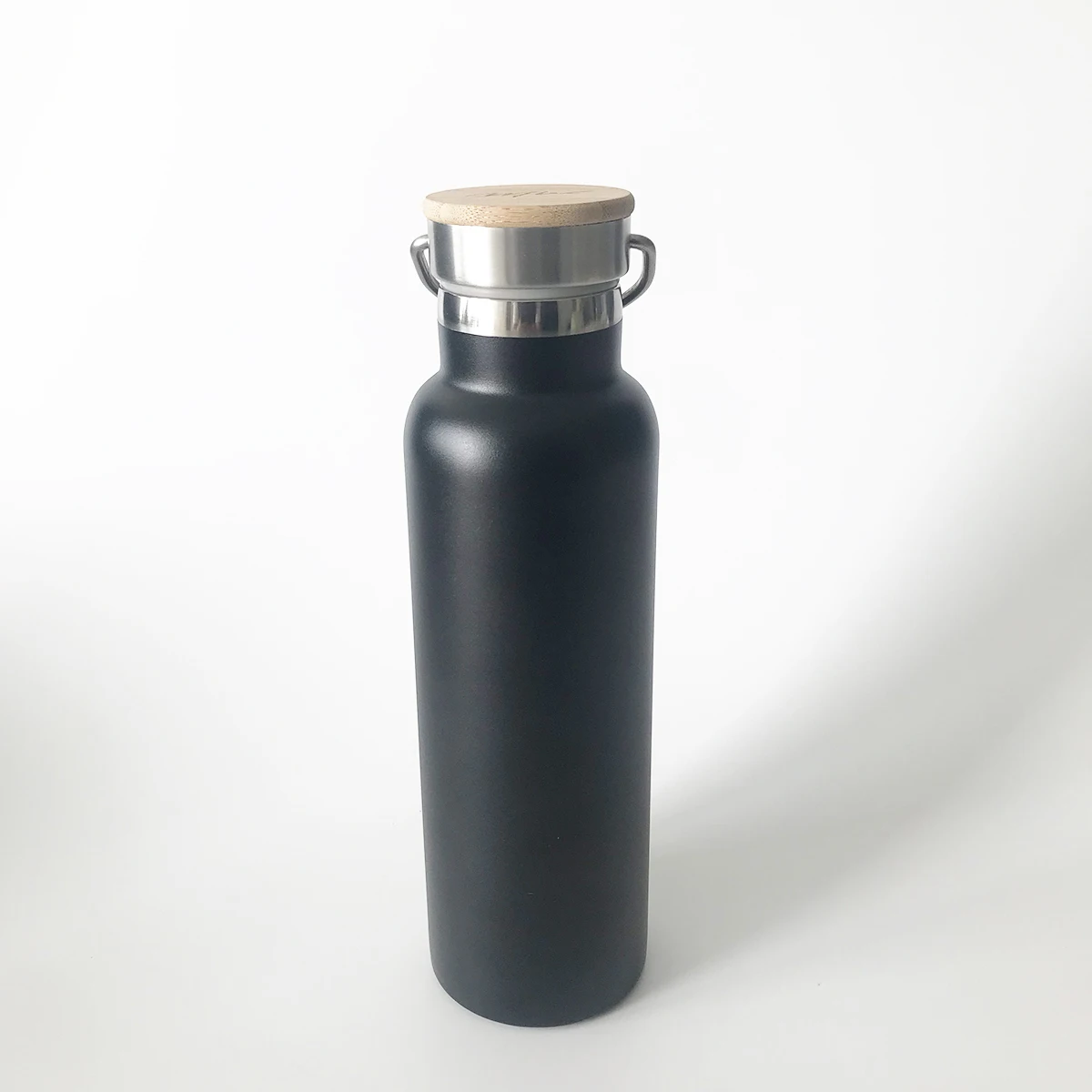 

20oz Amazon Hot Selling Vacuum Insulated Food Grade Sport Drinking Bottle, Customized color