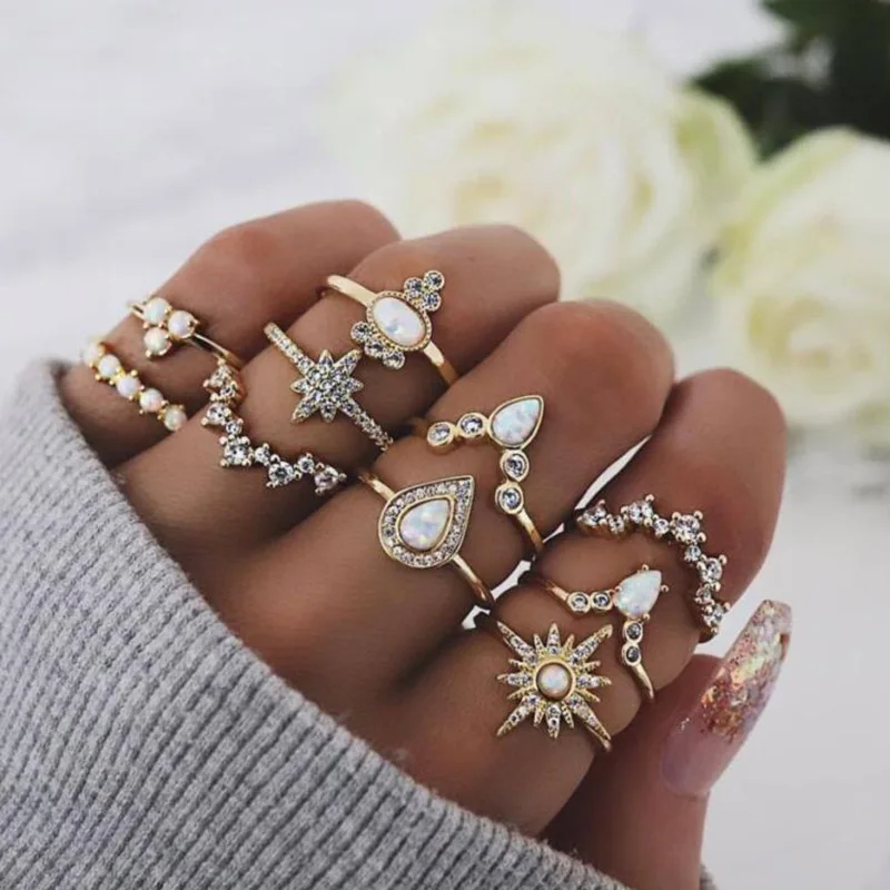 

Welwish Stock European Style Crown Crystal Star Gold Plated Women 10 Pcs Ring Set