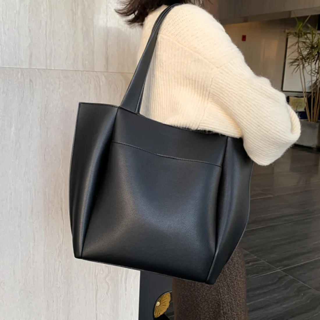 

Women Large Capacity Top-handle Bags High Quality Solid Color PU Leather Shoulder Shopper Bags For Women 2021 Designer Sac Main