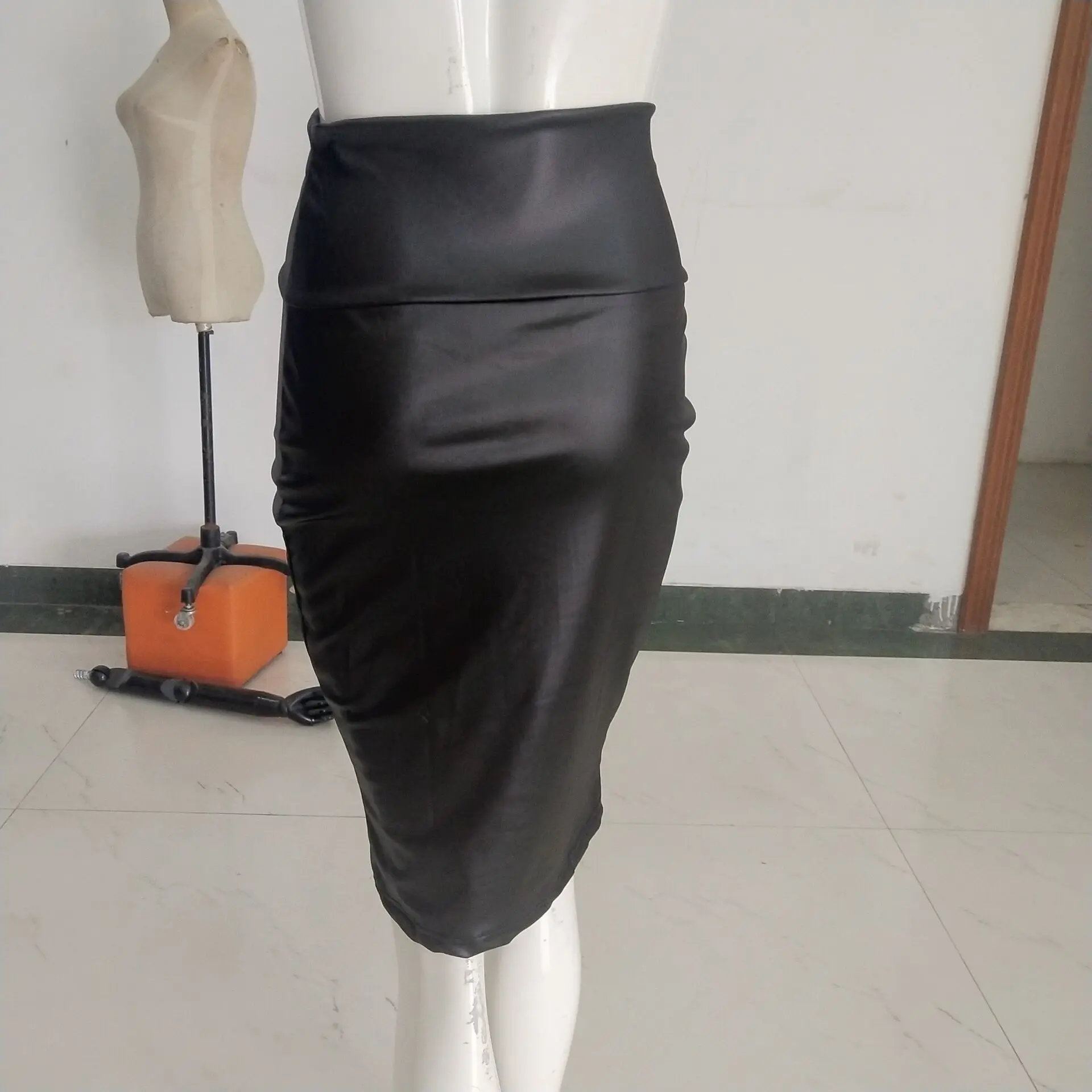 slim pvc skirt (1).jpg