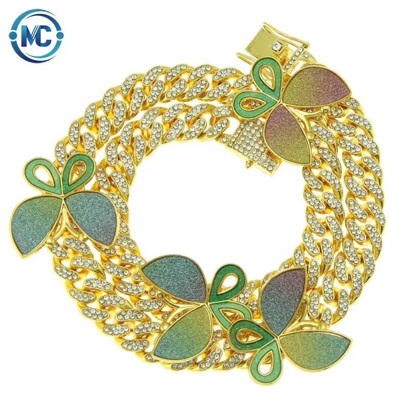 

2021 Fashion Bling Bling Butterfly Necklace Crystal Rhinestone Cuban Link Chain Necklace, Silver,gold