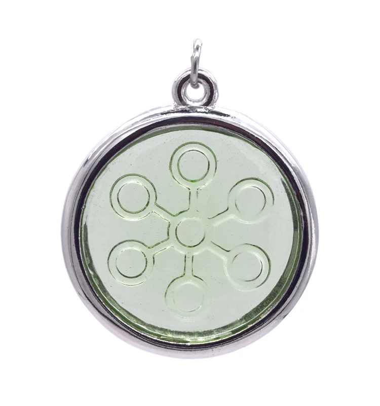 

High ion 5000cc bio disc nano energy pendant chi pendant with packing box and manual, White and green