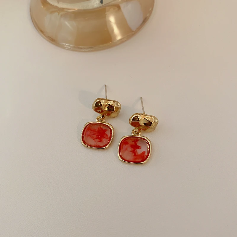 

fashion trendy red resin drop earings square