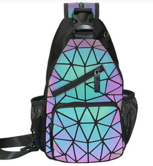 

Custom Luxury Geometric Chest Bag Fashion Crossbody Shoulder Bags Holographic Reflective Travel Backpacks