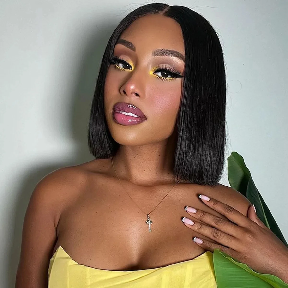 Wholesale Bone Straight Short Bob Wigs Lace Front Wigs for Black Women Double Drawn Human Hair Vietnamese Bob Wigs on Special
