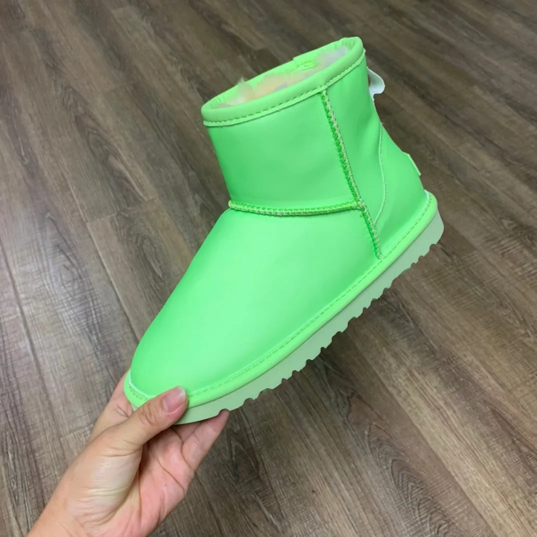 

New Product Wholesale women fur snow boots Luminous winter shoes