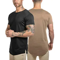 

Man Gym Sports Longline T Shirt With Split Round Hem And Reflective Printing