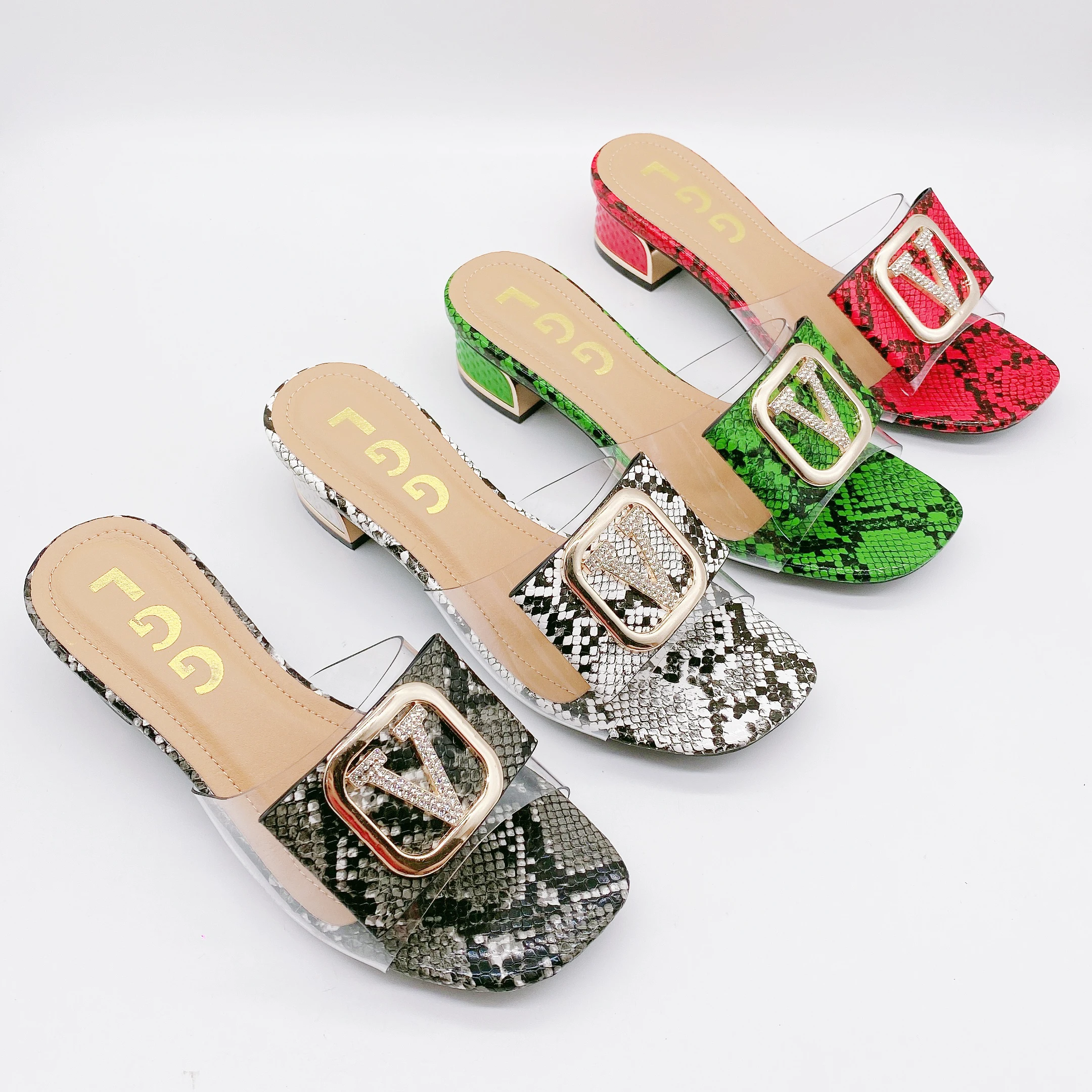 

Top Brand Custom Logo V Rhinestone Wholesale Low Heels Women Summer Sandals Snake Skin Sexy High Heeled Slippers Ladies