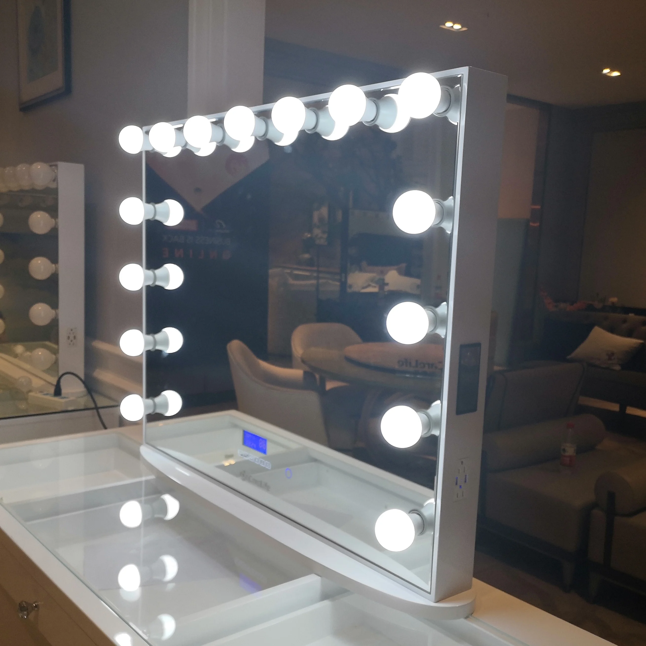 

Docarelife Frameless Light Dimmable Desktop Mirror Hollywood Style Makeup Vanity Mirror with 15 LED Bulbs Wireless Speaker, White