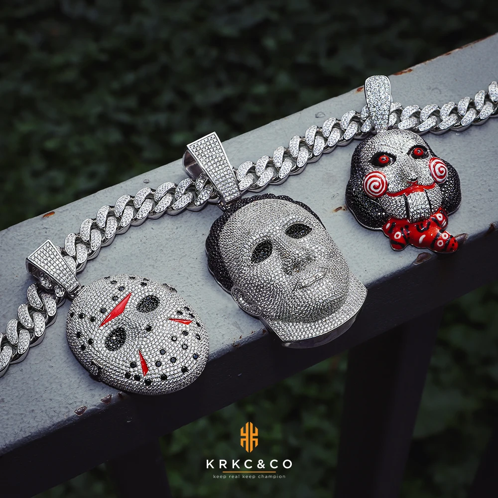 

KRKC Drop Shipping Hiphop Saint Halloween Heavy Gold Iced Out Horror Scary Ghost Custom Michael Myers Mask Pendant Necklace
