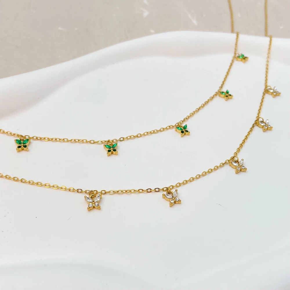 

Exquisite White Green Zircon Butterfly Necklace Small Flower Pendant Charm Necklace Jewelry 18K Gold Stainless Steel Necklace