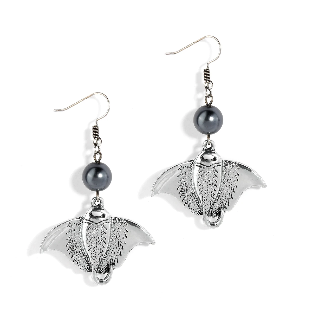 

Trendy cute silver plated fish design earrings hawaiian hot sale black pearl earrings for women wholesale