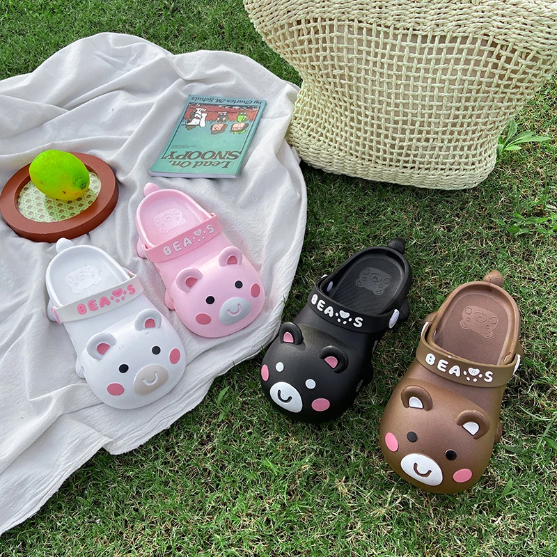 

Girls Hole Shoes Summer PVC Teddy Bear Slippers Soft Sole Non-slip Cute Sandals