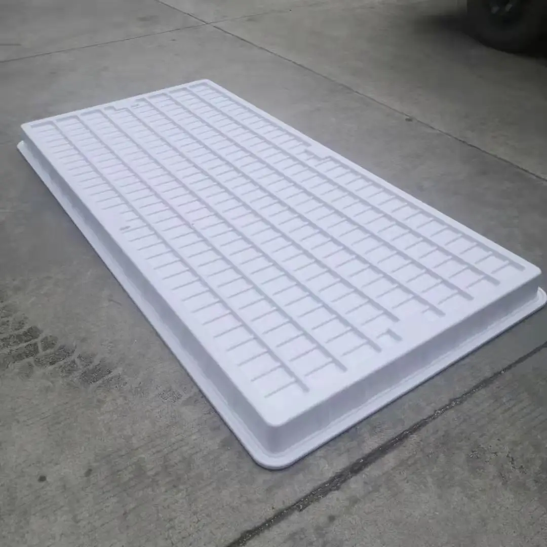 

China Factory Price White Black Plastic Nurseryplug Seed Starting Grow Germination Fodder Trays Barley Hydroponic