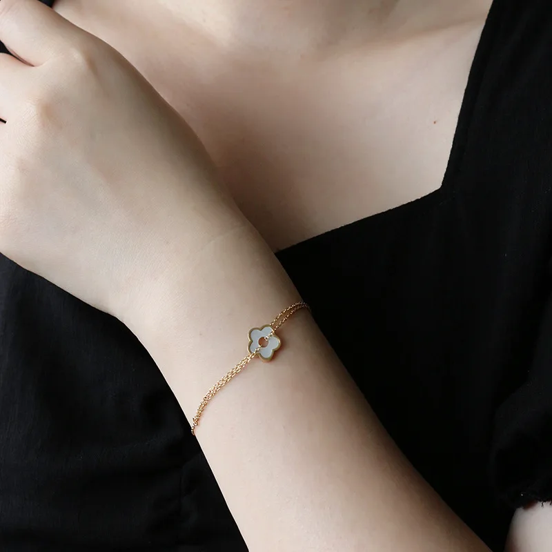 

Dainty jewelry stainless steel gold daisy flower charm bracelets, Gold/rose gold