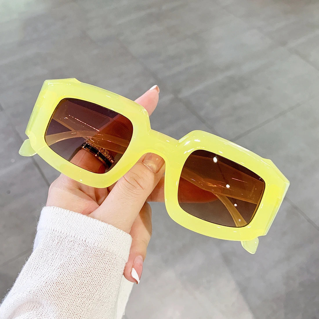 

LBAshades 3237 Square Thick Jelly Color Sunglasses for Women Fashion Vintage Custom Logo Sunglasses For Men Wholesale
