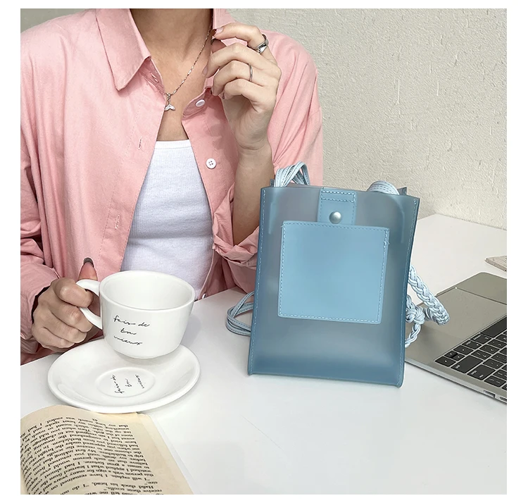 

Guangzhou fashion PVC messenger bag transparent single shoulder bag woven shoulder strap small square bag