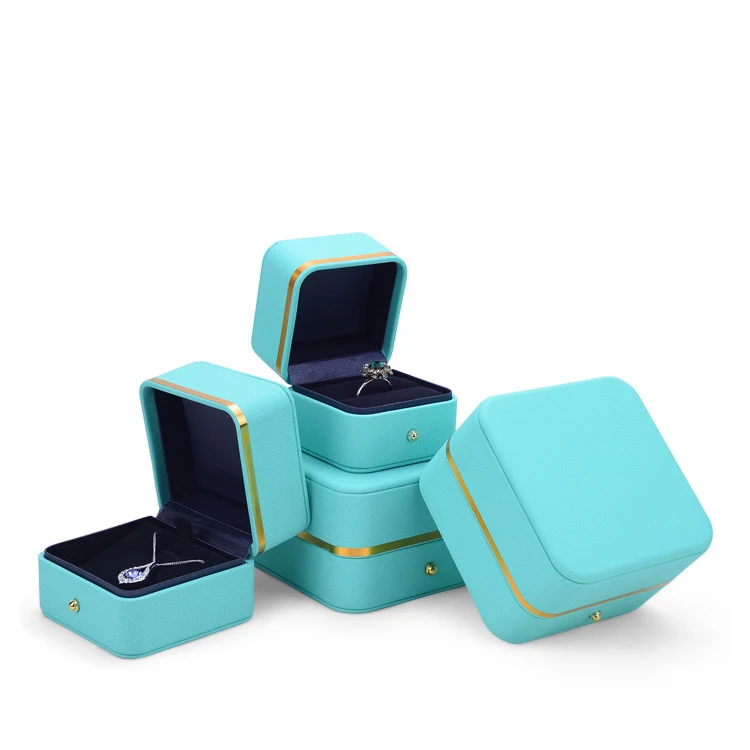 

Spot wholesale ring box luxury leather wedding ring jewelry box, Coffee, green, red, white