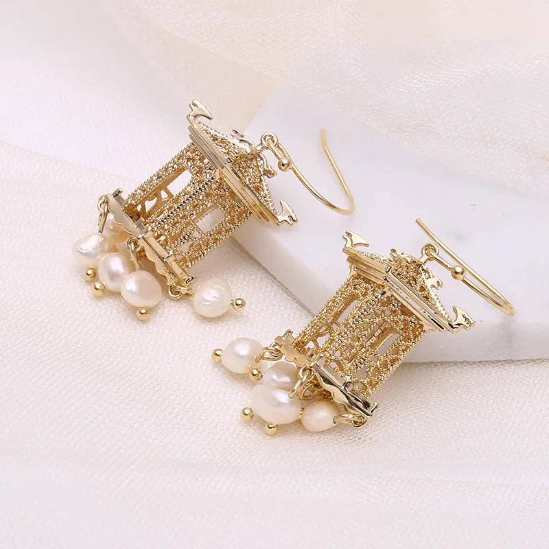 

Chinese Style Gold Matte Gold-plated Pearl Earrings Lantern Tassel Long Paragraph Personality Fashion Texture Ear Jewelry