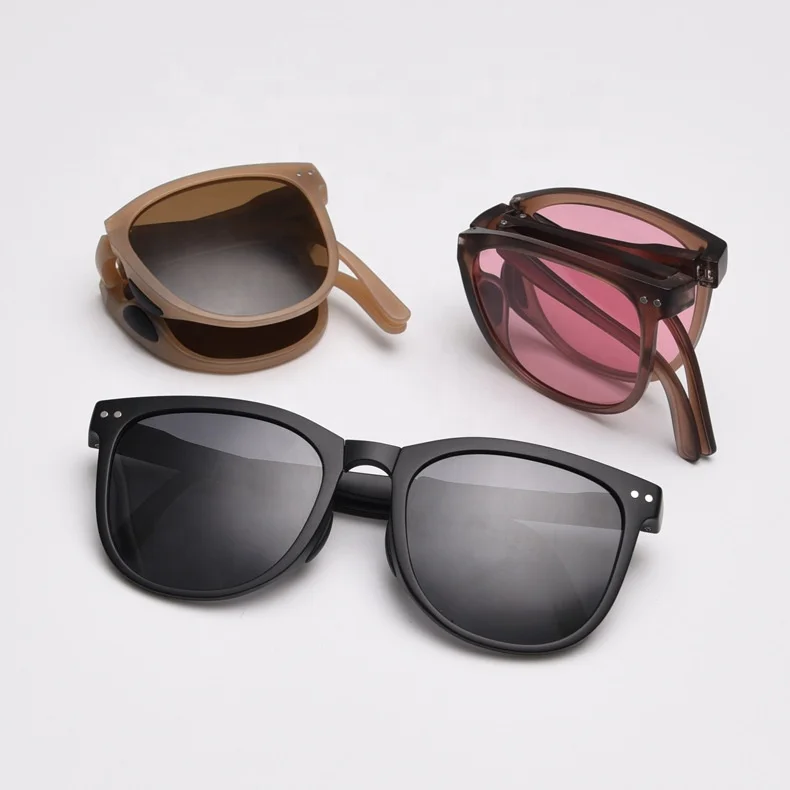 

Yvan Fashion Designer Shade TR90 TAC Polarized Lens Folding Sunglasses with case