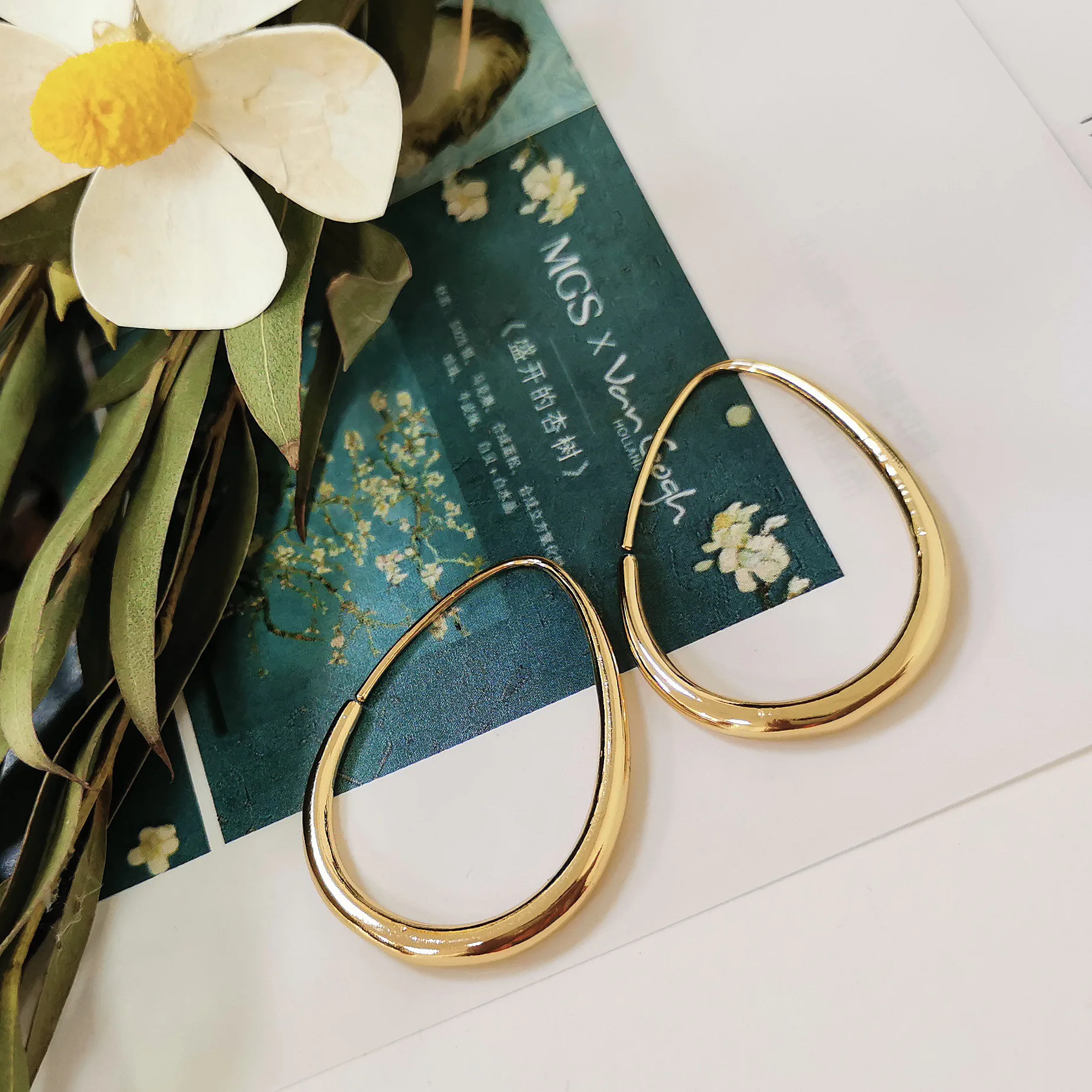 

Fashion Geometric Irregular Drop Earrings Simple Circle Hoops Small Water Droplets Earings Pendientes Wholesale