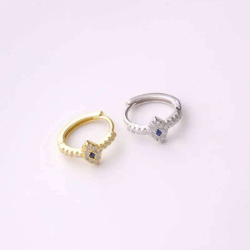 

Silver micro-inlaid zircon eye earrings fashion trend simple and suitable for holiday birthday gifts for women, Picture