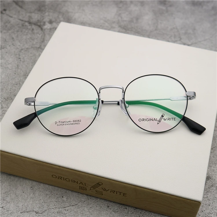 

Trendy 2019 Titanium Frame Glasses Light Weight Eyewear round frame For Sale