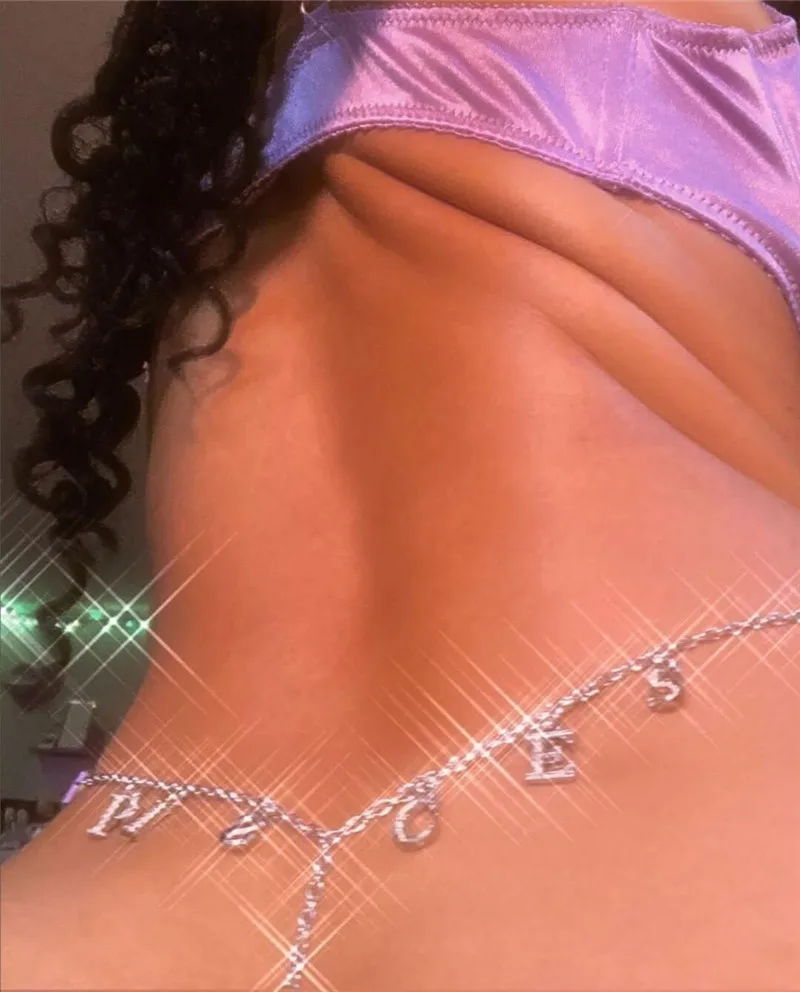 

Sexy No Diamond 12 Zodiac Signs Letter Pendants Belly Waist Chain Crystal Zirconia Horoscope Letter Thong Waist Body Chain, Picture shows