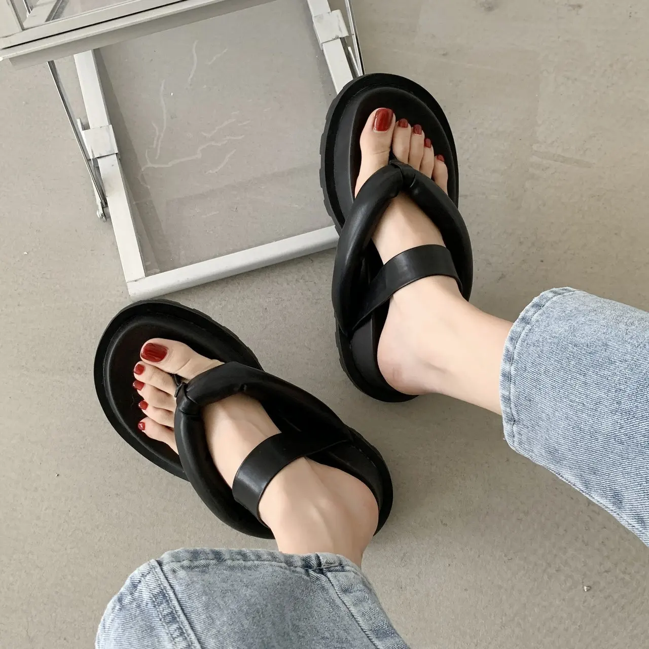 

2021 Hot Saling Chanclas Summer inflatable Slides Women slippers For Ladies slippers for women, Shown