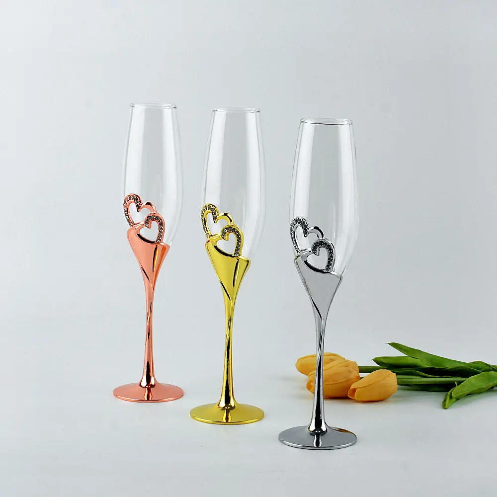 

Custom Champagne Glasses & Flutes Unique Heart-Shaped Glas Wedding Glasses Set