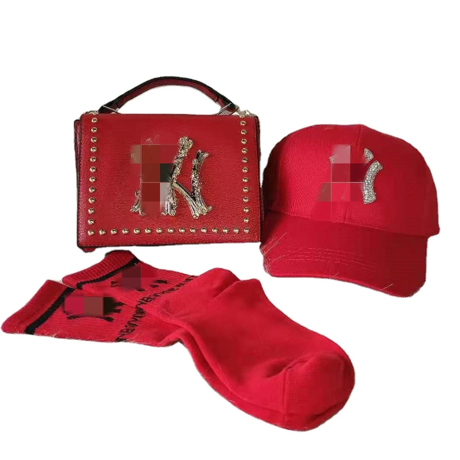 

GW Ready for delivery Stylish round leather handbag to crossbody bag and hat and socks with brim three-piece set
