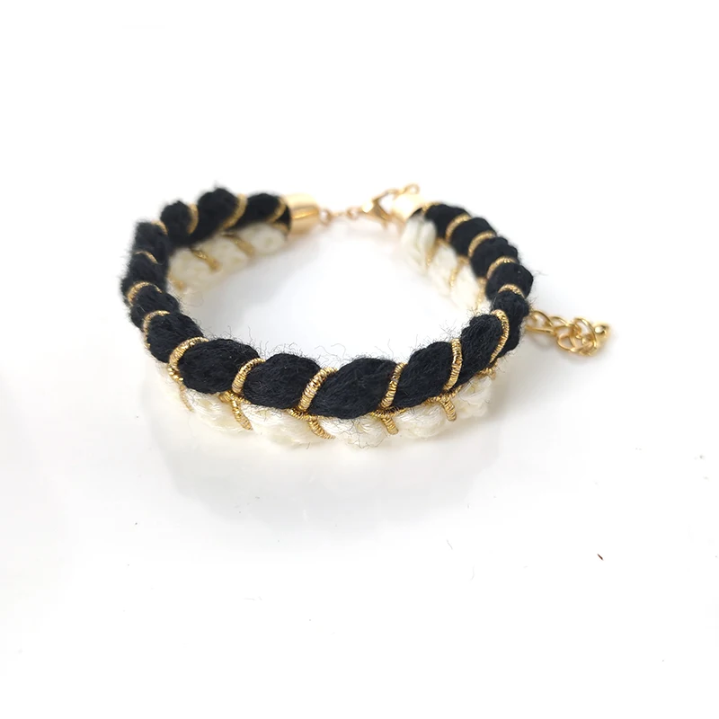 

Wholesale Cotton String Bracelet for Women Jewelry LIVE4U RS19NB11