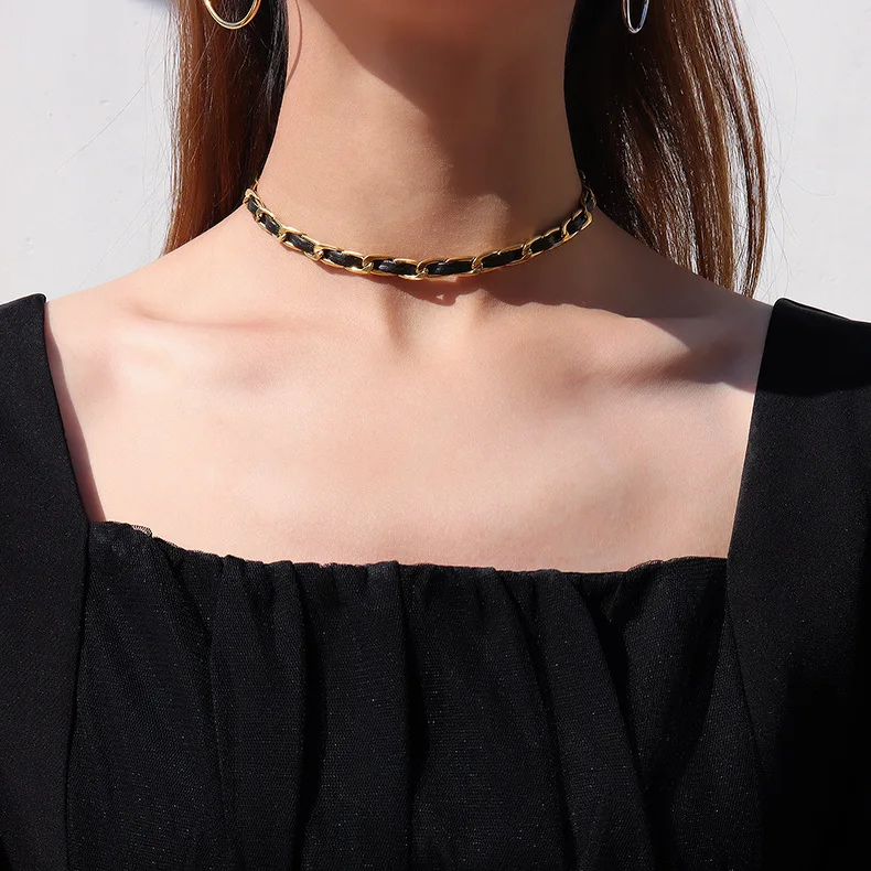

Titanium Steel Material Street Fashion Leather Rope Chain Necklace Choker Necklace Bracelet Set, Picture shows