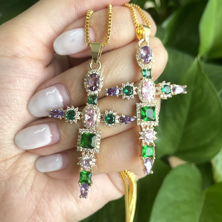 

JialinJewelry 2021 Best selling Green pink cross necklace pendant cross necklace women charms diamond cross necklace