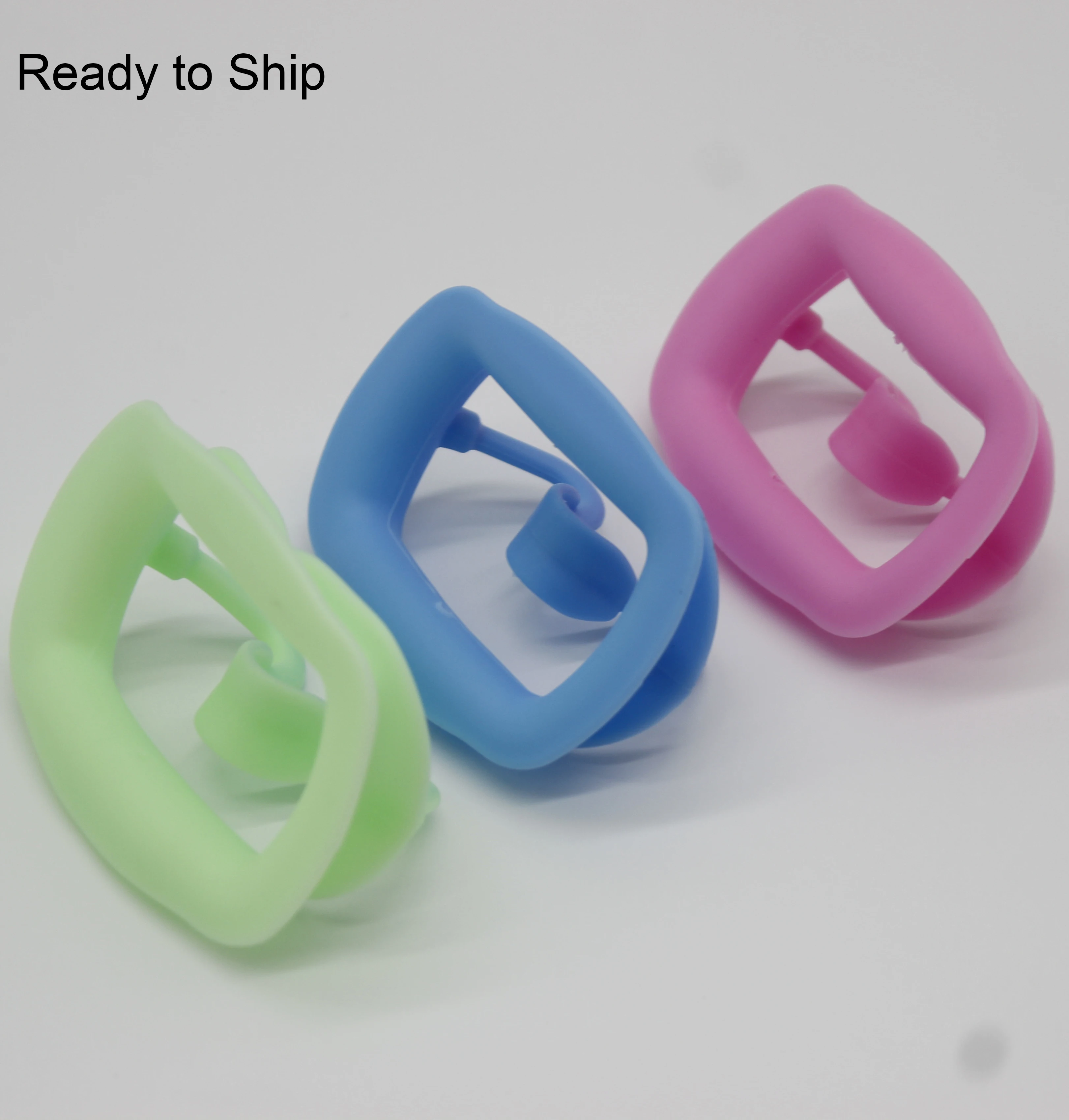 

LYU03021-8 Non-autoclave Silicone Whitening Cheek Retractor